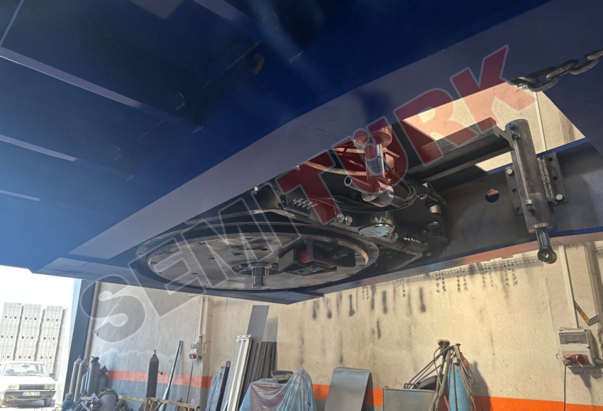 4 Axle Lowboy & Double Drop & Low Loader Semi-Trailer